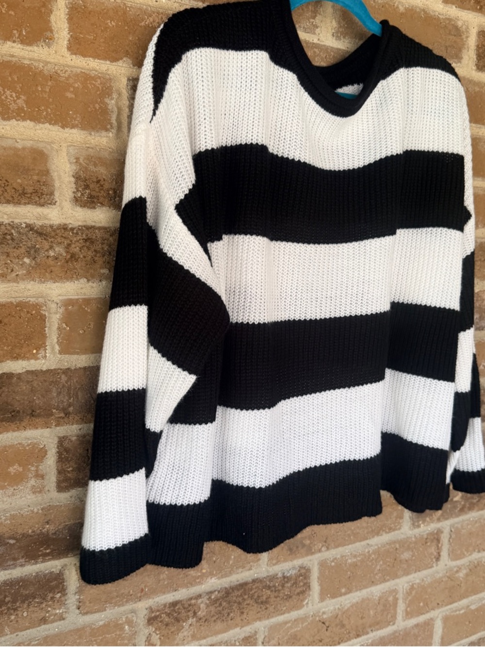 Black & White Striped Crewneck Sweater - Picture 2 of 5